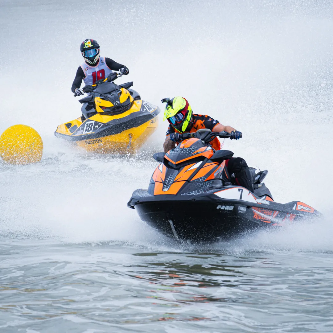 Conseils de S&eacute;curit&eacute; &Agrave; Conna&icirc;tre Avant de Faire du Jet Ski